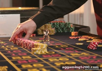信息差在体育投注网站电子竞技中的关键作用：优化资金策略与理性决策